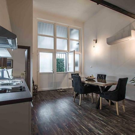 Bacrizza Gallery Apartment Šibenik Eksteriør bilde